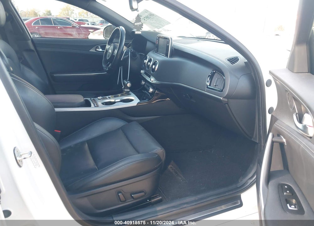 2018 KIA STINGER GT VIN: KNAE35LC0J6039862