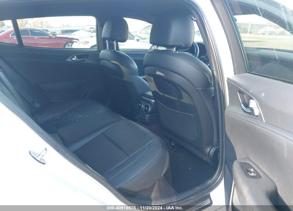 2018 KIA STINGER GT VIN: KNAE35LC0J6039862