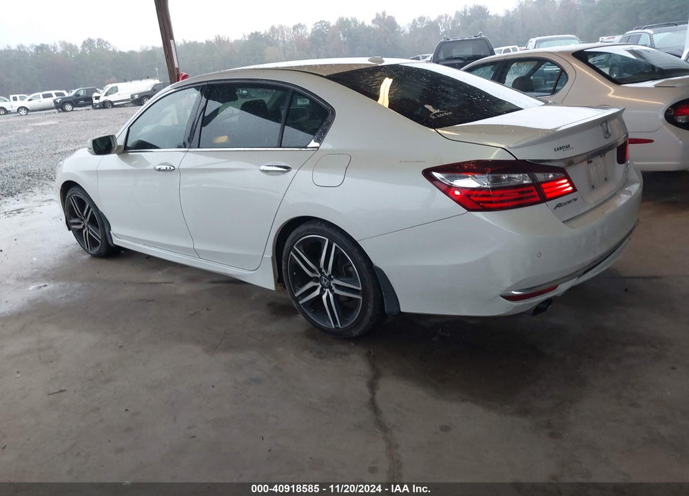 2017 HONDA ACCORD TOURING V6 VIN: 1HGCR3F92HA019313