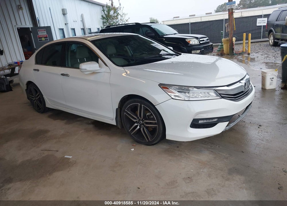 2017 HONDA ACCORD TOURING V6 VIN: 1HGCR3F92HA019313