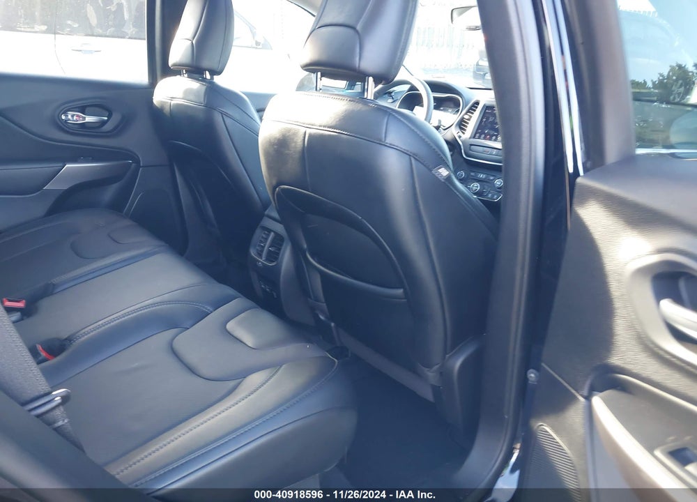 2022 JEEP CHEROKEE LATITUDE LUX FWD VIN: 1C4PJLMX7ND521026