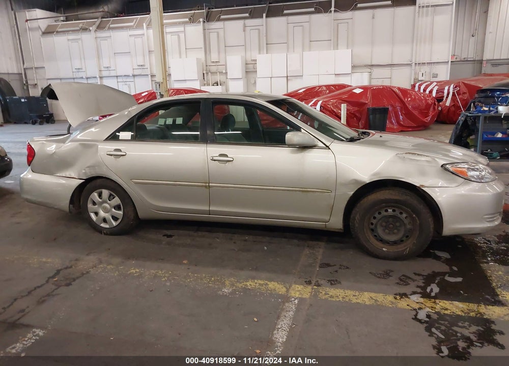 2004 TOYOTA CAMRY LE VIN: 4T1BE32K84U933522