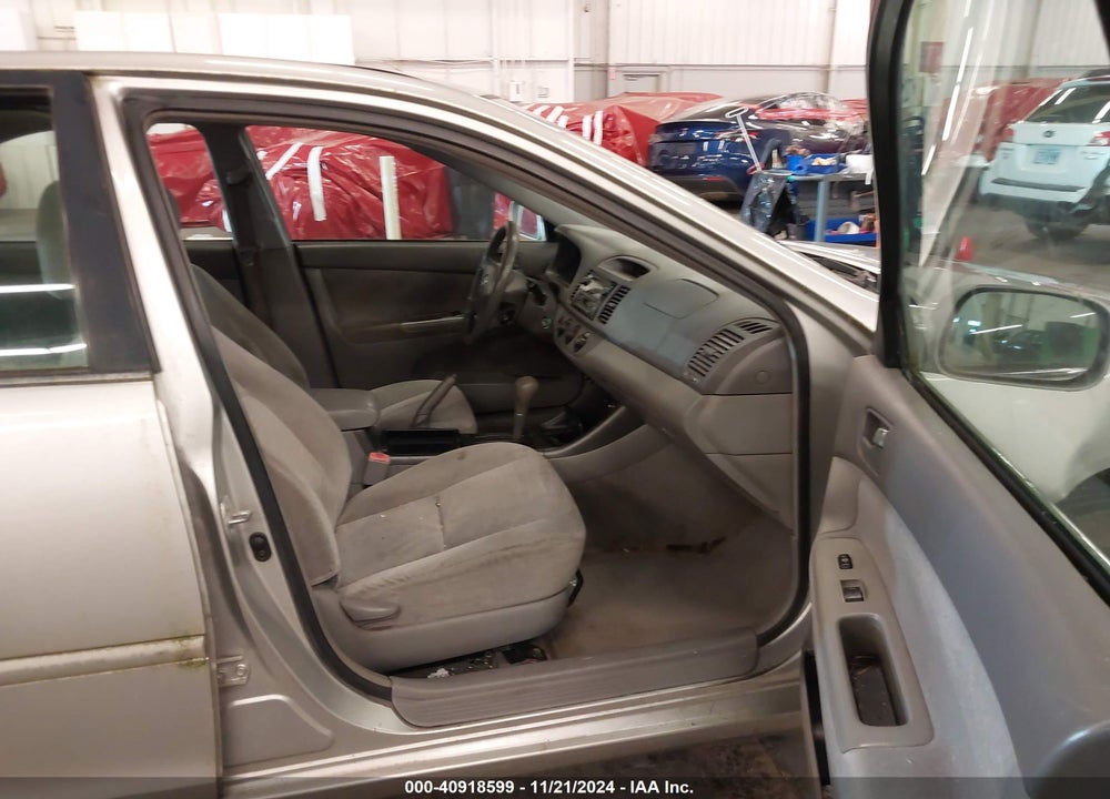 2004 TOYOTA CAMRY LE VIN: 4T1BE32K84U933522