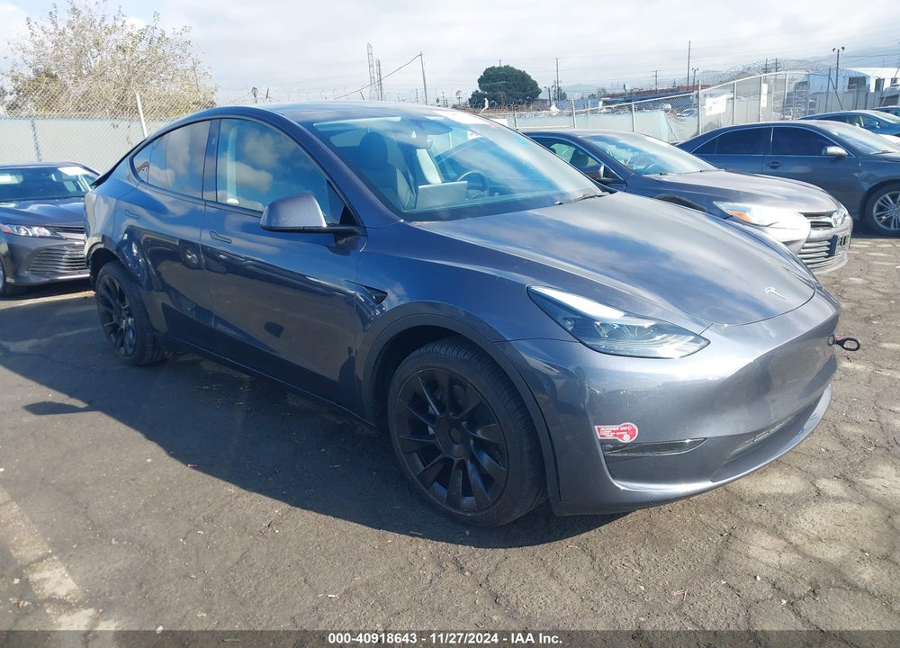 2023 TESLA MODEL Y AWD/LONG RANGE DUAL MOTOR ALL-WHEEL DRIVE VIN: 7SAYGDEE8PA193004