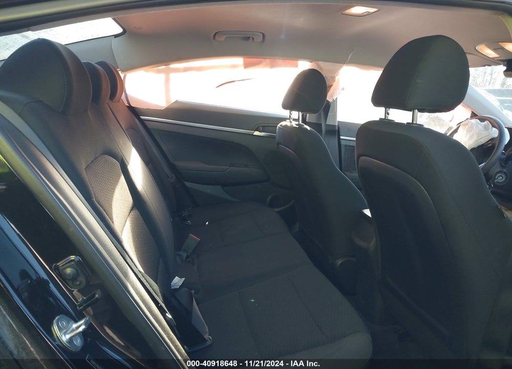 2020 HYUNDAI ELANTRA SE VIN: 5NPD74LF2LH554197