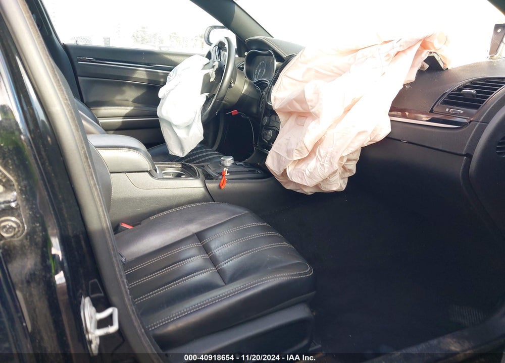 2021 CHRYSLER 300 300S VIN: 2C3CCABG7MH598856