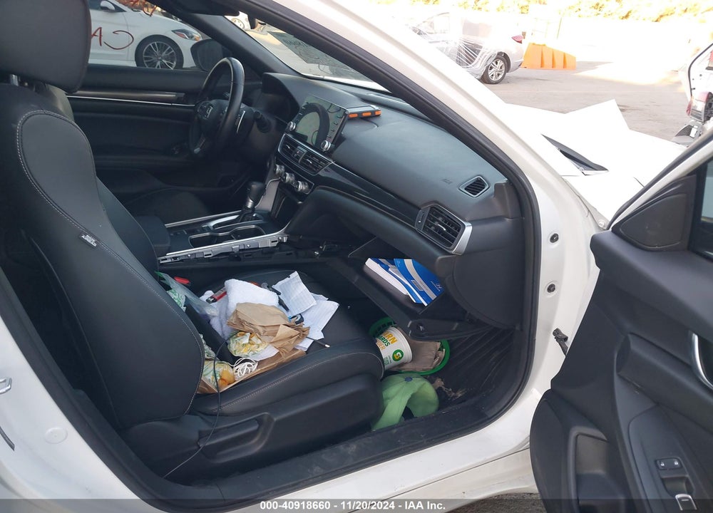 2022 HONDA ACCORD VIN: 1HGCV1F35NA033066