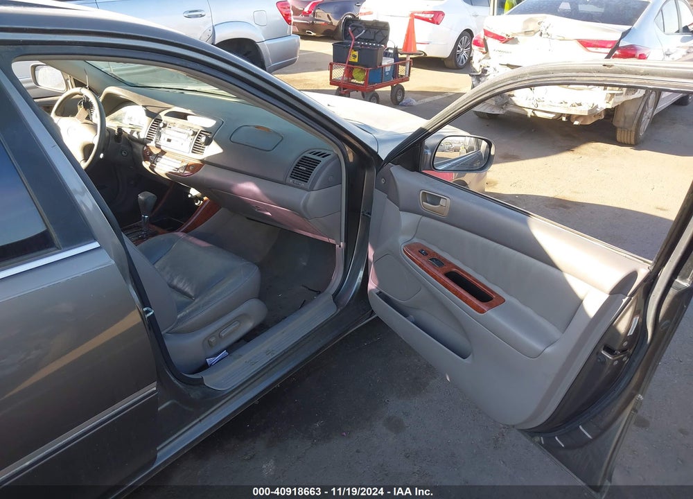 2003 TOYOTA CAMRY XLE VIN: 4T1BE32K83U688042
