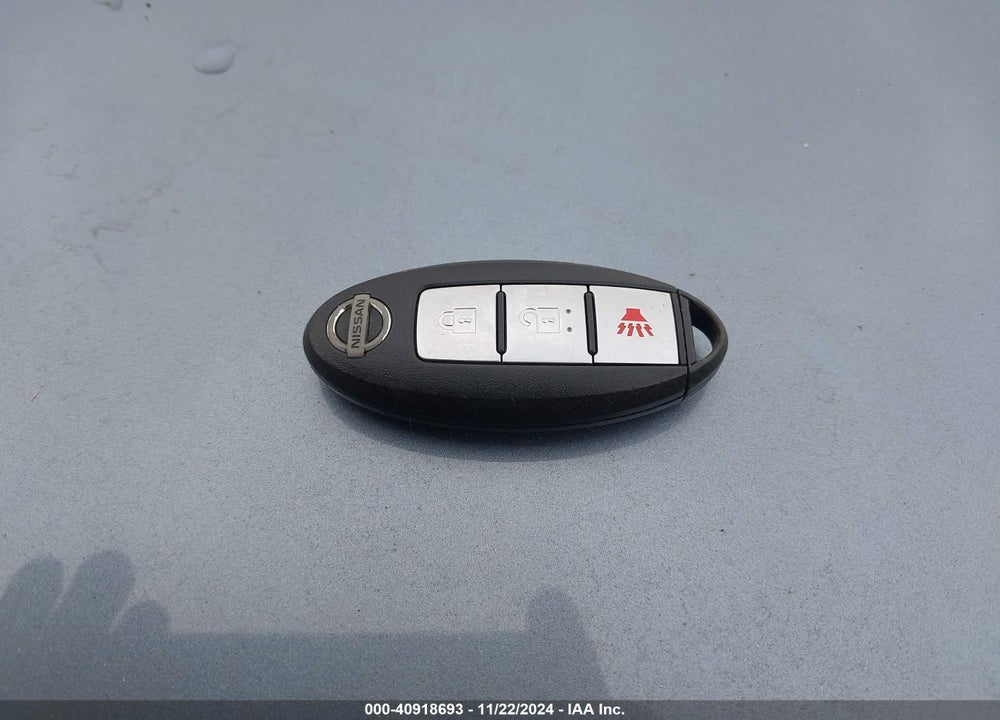 2011 NISSAN ROGUE SV VIN: JN8AS5MV9BW671625