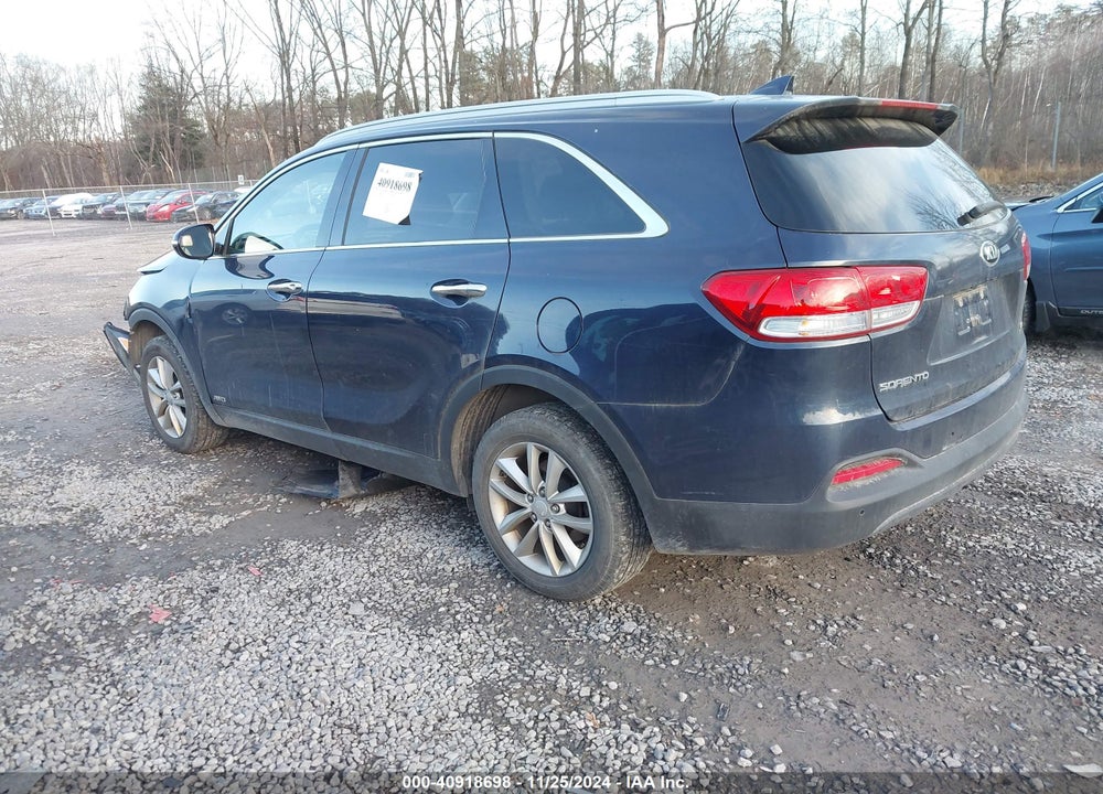 2016 KIA SORENTO 2.4L LX VIN: 5XYPGDA38GG066004
