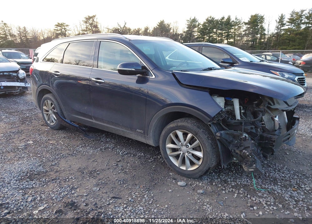 2016 KIA SORENTO 2.4L LX VIN: 5XYPGDA38GG066004