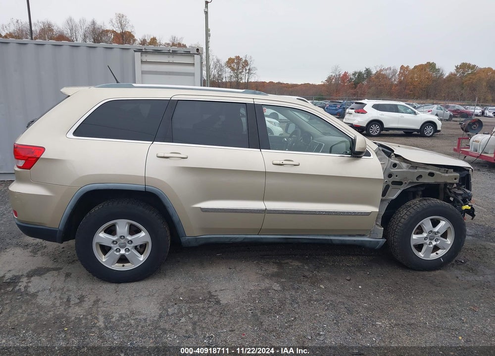 2011 JEEP GRAND CHEROKEE LAREDO VIN: 1J4RR4GG6BC571981