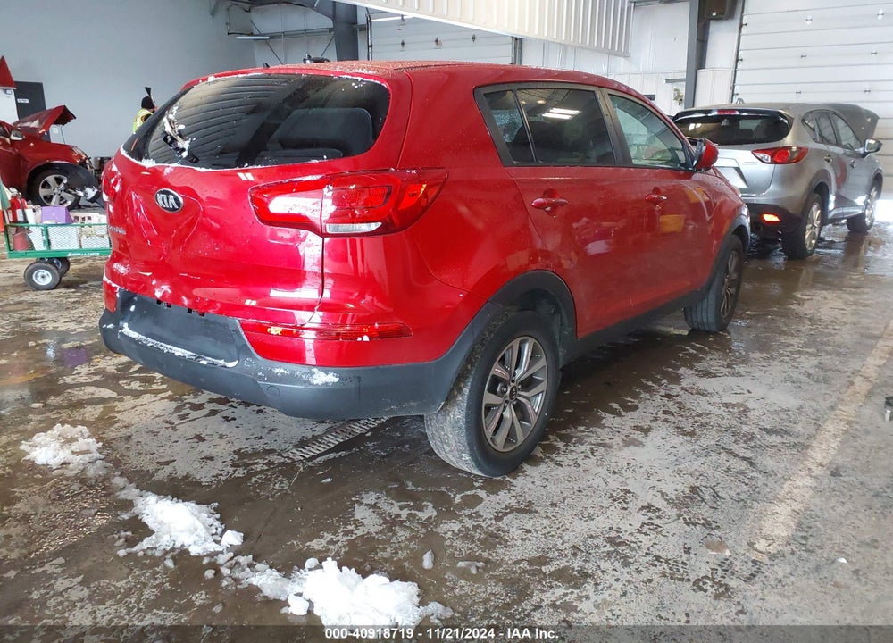 2014 KIA SPORTAGE LX VIN: KNDPB3AC5E7658057