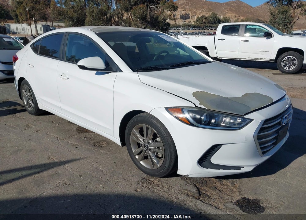 2017 HYUNDAI ELANTRA SE VIN: 5NPD84LF7HH128428