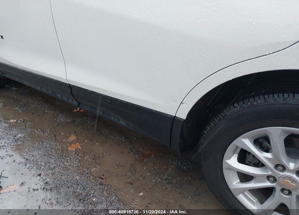 2021 CHEVROLET EQUINOX FWD LS VIN: 3GNAXHEV1MS140082