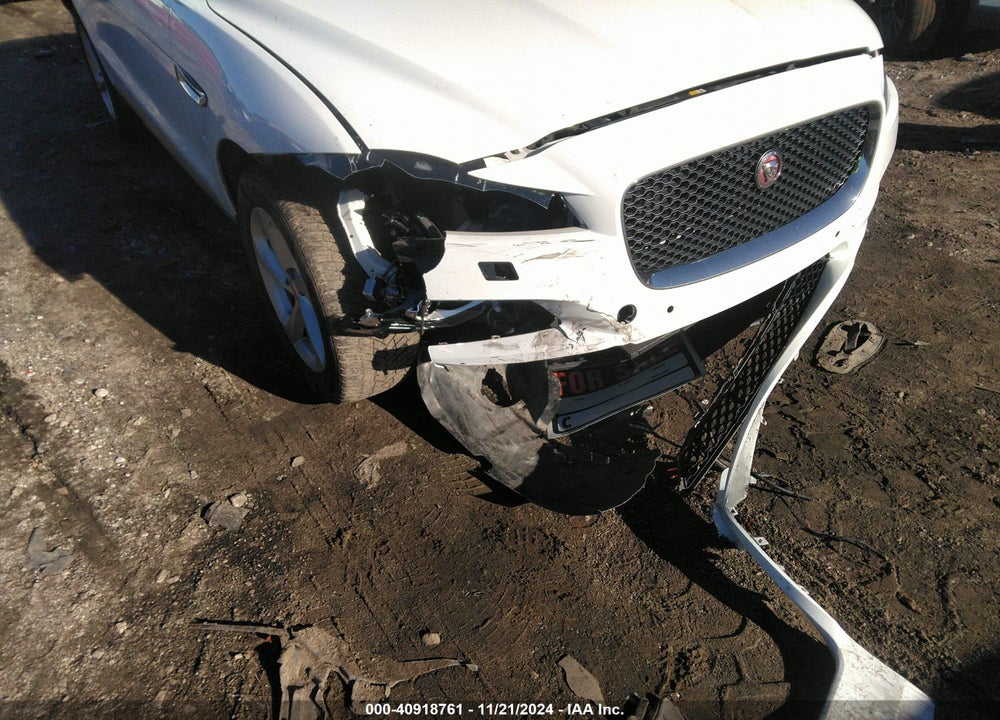 2018 JAGUAR F-PACE 20D PREMIUM VIN: SADCJ2FNXJA275092