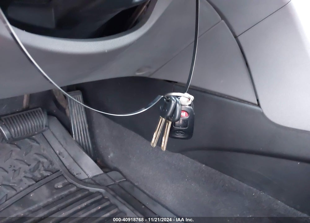 2011 HYUNDAI SONATA GLS VIN: 5NPEB4AC4BH129011