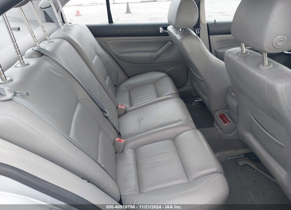 2003 VOLKSWAGEN JETTA GLI VIN: 3VWVH69M73M072545