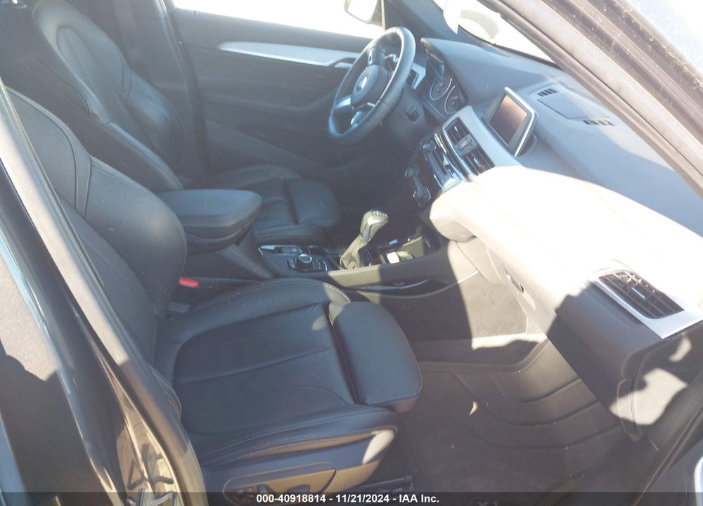 2018 BMW X1 SDRIVE28I VIN: WBXHU7C39J5H40422