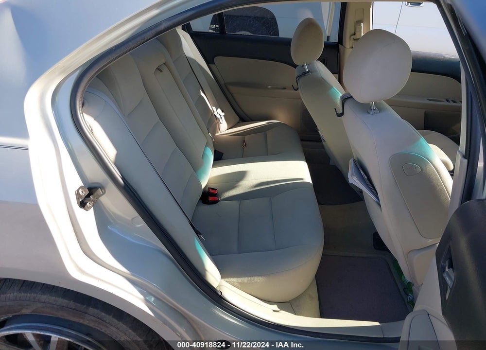 2008 FORD FUSION SE VIN: 3FAHP07Z68R142468