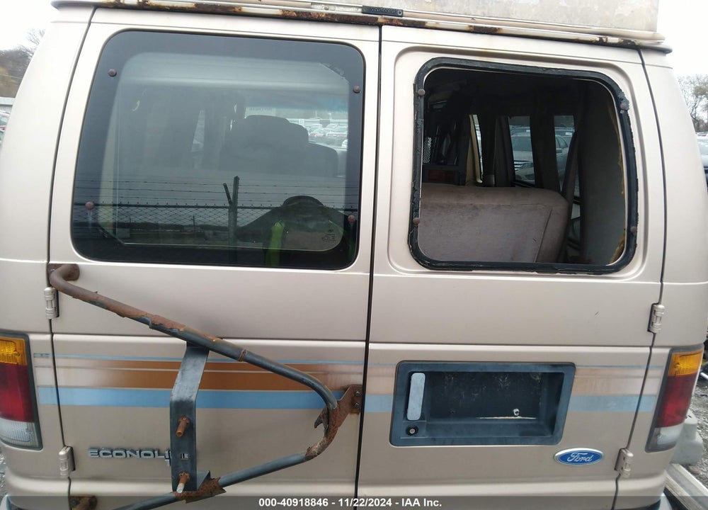1993 FORD ECONOLINE E150 VAN VIN: 1FDEE14N9PHB28926