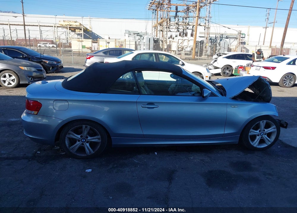 2009 BMW 128I VIN: WBAUN13529VH81197