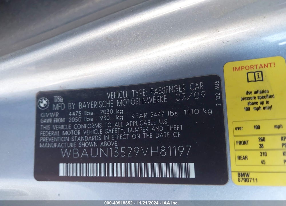 2009 BMW 128I VIN: WBAUN13529VH81197