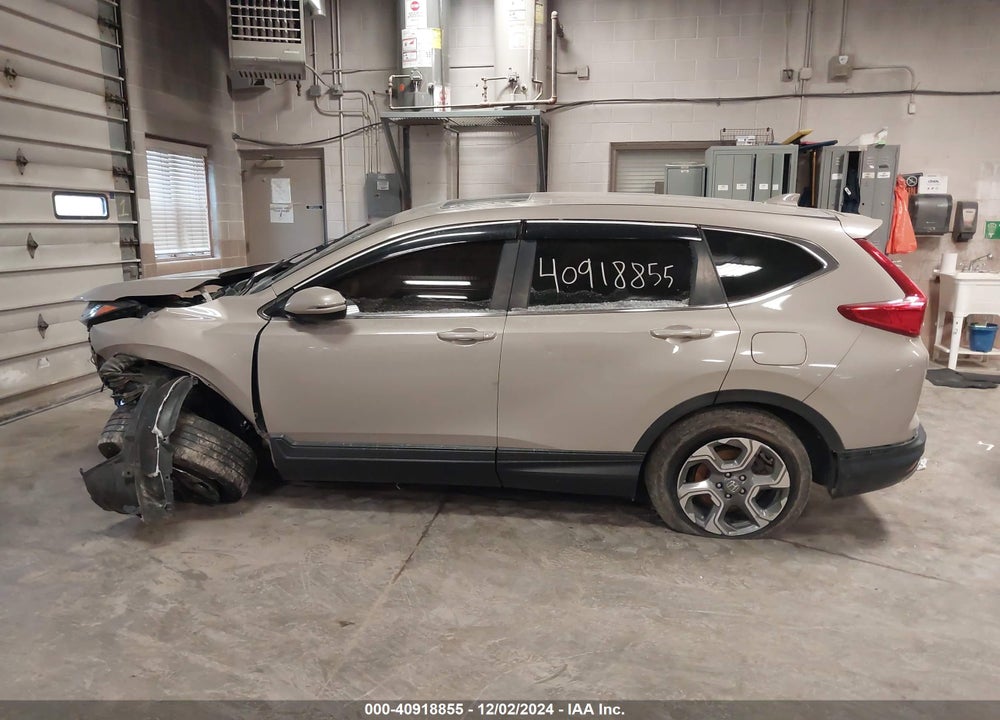 2018 HONDA CR-V VIN: 5J6RW2H85JL023358