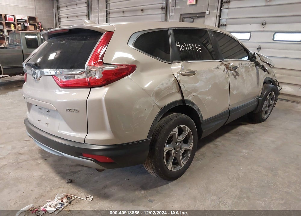 2018 HONDA CR-V VIN: 5J6RW2H85JL023358
