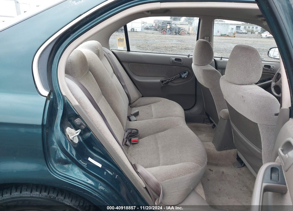 1998 HONDA CIVIC LX VIN: 2HGEJ6576WH579268