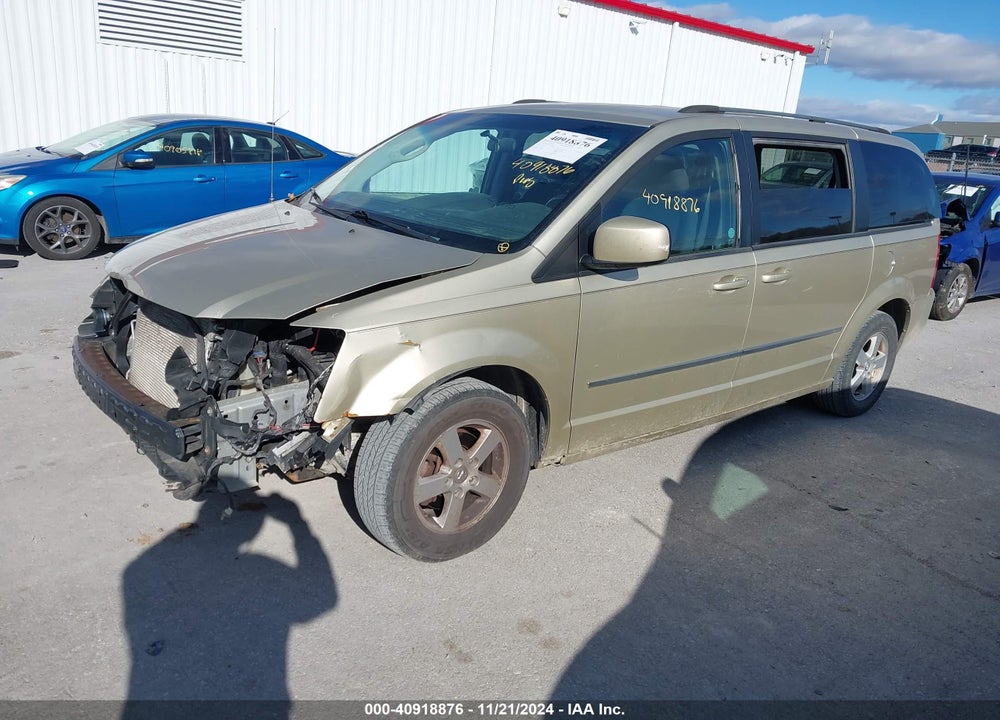2010 DODGE GRAND CARAVAN SXT VIN: 2D4RN5D16AR197405