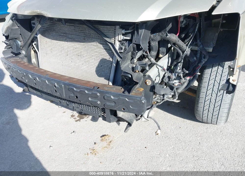 2010 DODGE GRAND CARAVAN SXT VIN: 2D4RN5D16AR197405