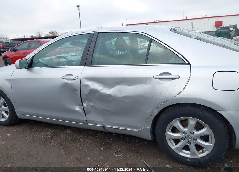 2011 TOYOTA CAMRY LE VIN: 4T1BF3EK8BU193668