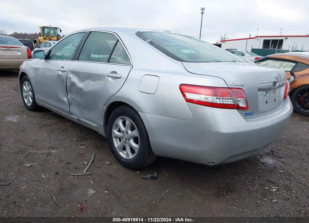 2011 TOYOTA CAMRY LE VIN: 4T1BF3EK8BU193668