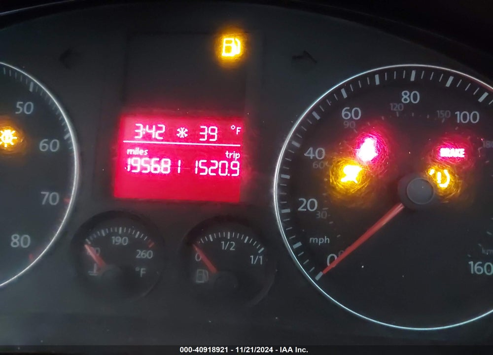 2008 VOLKSWAGEN JETTA VIN: 3VWRM71KX8M091451