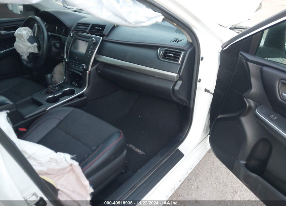 2017 TOYOTA CAMRY SE VIN: 4T1BF1FK8HU376838