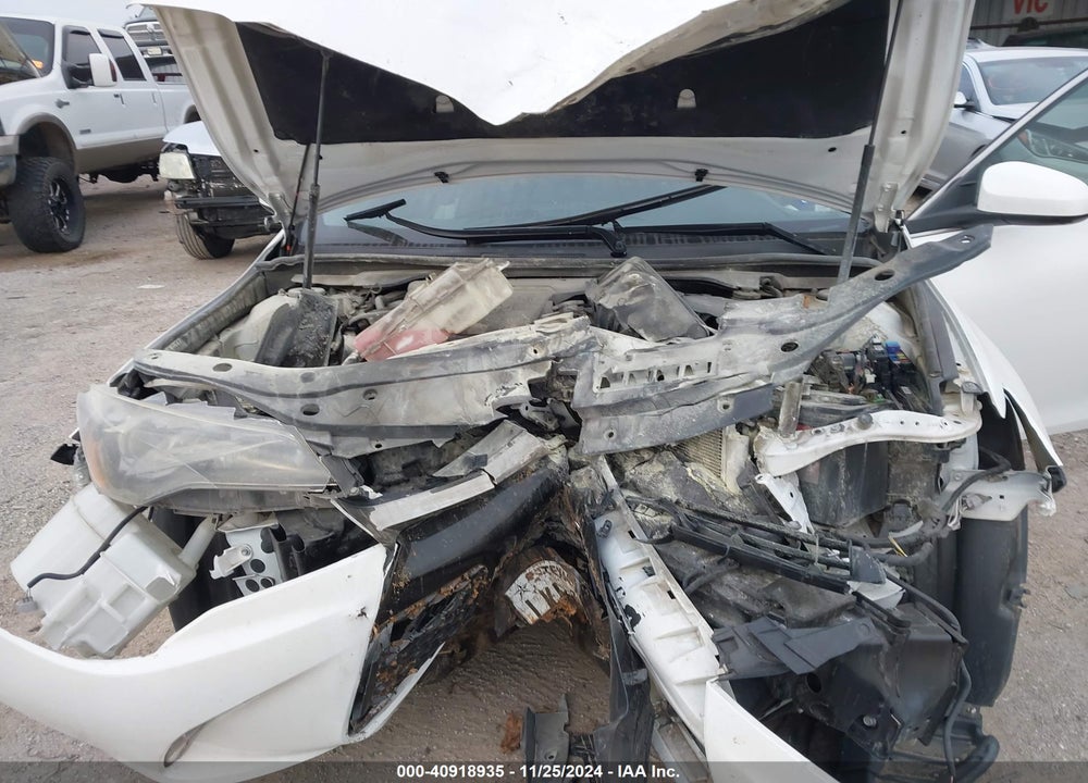 2017 TOYOTA CAMRY SE VIN: 4T1BF1FK8HU376838