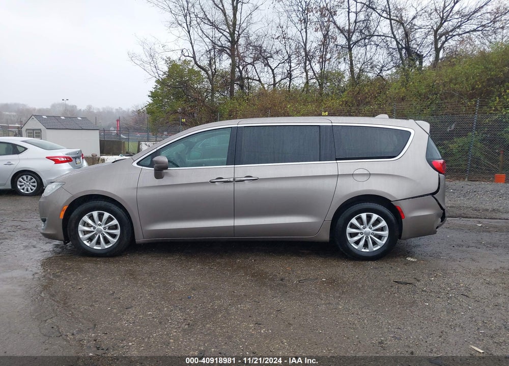 2018 CHRYSLER PACIFICA TOURING PLUS VIN: 2C4RC1FG6JR101673