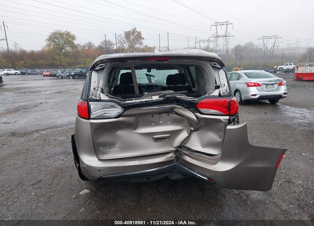 2018 CHRYSLER PACIFICA TOURING PLUS VIN: 2C4RC1FG6JR101673