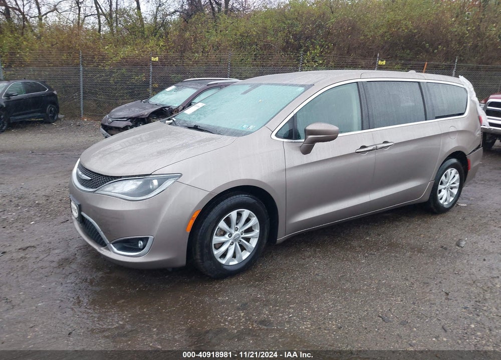 2018 CHRYSLER PACIFICA TOURING PLUS VIN: 2C4RC1FG6JR101673