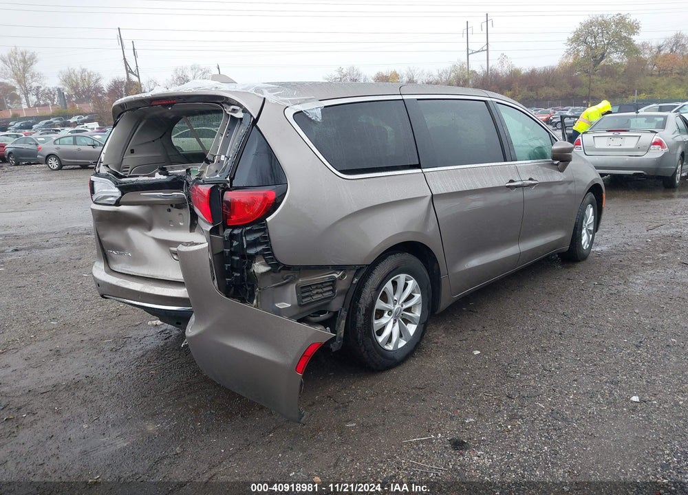 2018 CHRYSLER PACIFICA TOURING PLUS VIN: 2C4RC1FG6JR101673