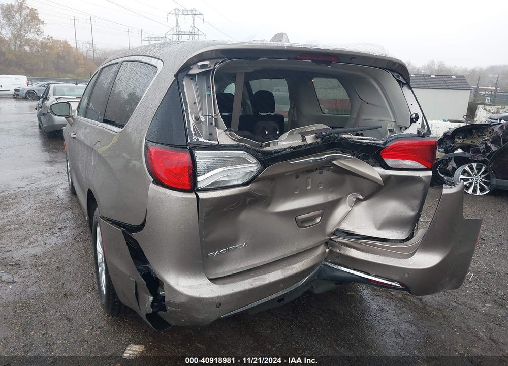 2018 CHRYSLER PACIFICA TOURING PLUS VIN: 2C4RC1FG6JR101673