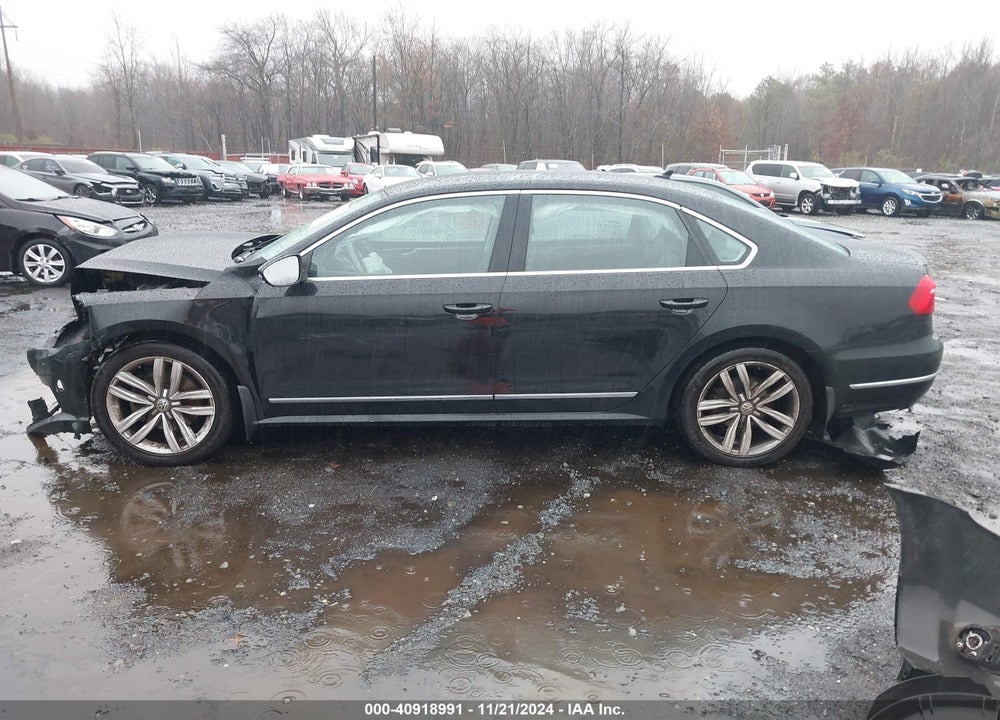 2016 VOLKSWAGEN PASSAT 1.8T SEL VIN: 1VWCT7A30GC018803
