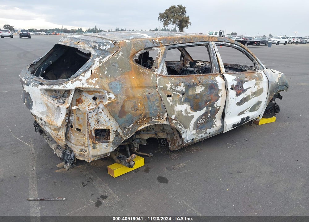 2019 HYUNDAI TUCSON SE VIN: KM8J23A48KU904218