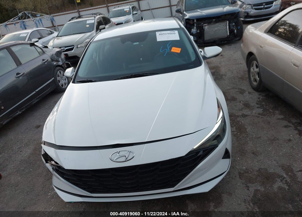 2022 HYUNDAI ELANTRA SEL VIN: 5NPLM4AG7NH070268