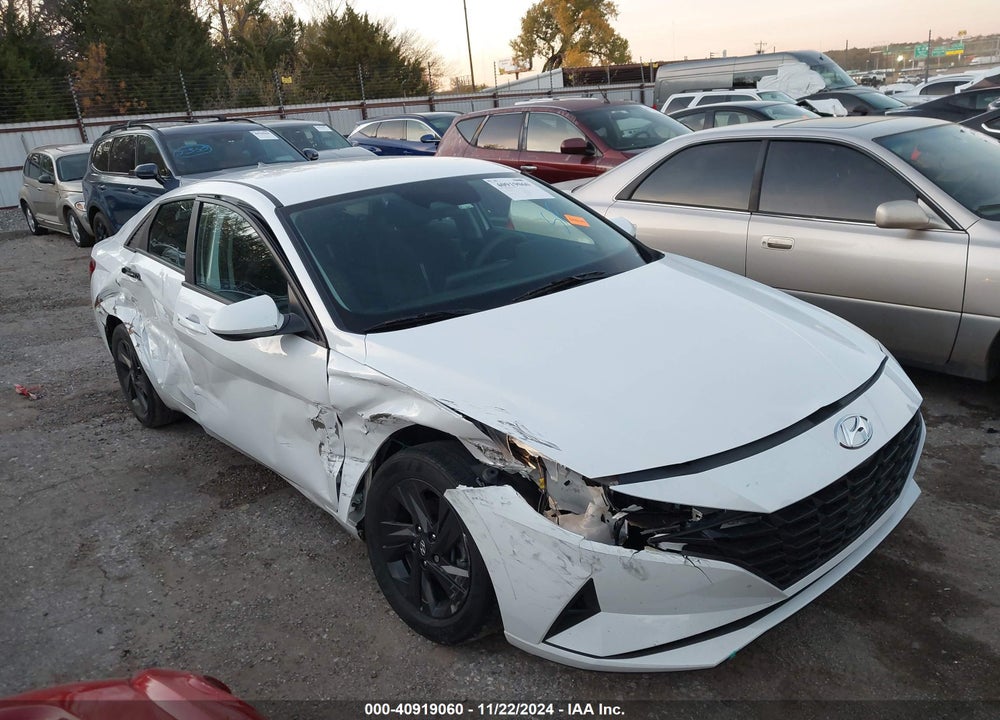 2022 HYUNDAI ELANTRA SEL VIN: 5NPLM4AG7NH070268