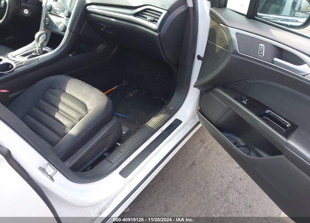 2013 FORD FUSION SE VIN: 3FA6P0H78DR326440