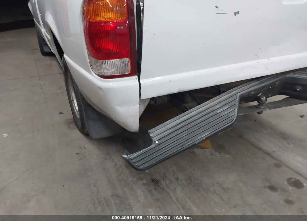 1999 FORD RANGER XL/XLT VIN: 1FTYR10C2XUA91980