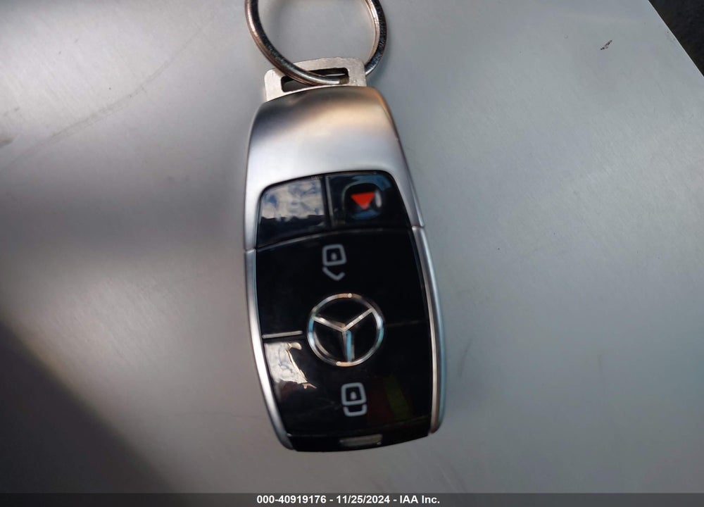 2018 MERCEDES-BENZ E 400 VIN: WDD1J6FB5JF010797
