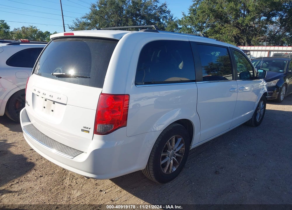 2018 DODGE GRAND CARAVAN SXT VIN: 2C4RDGCGXJR208617